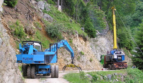 Figure 9: Management on the steep slopes is relying on skyline based logging techniques (photo: Stand Montafon Forstfonds).